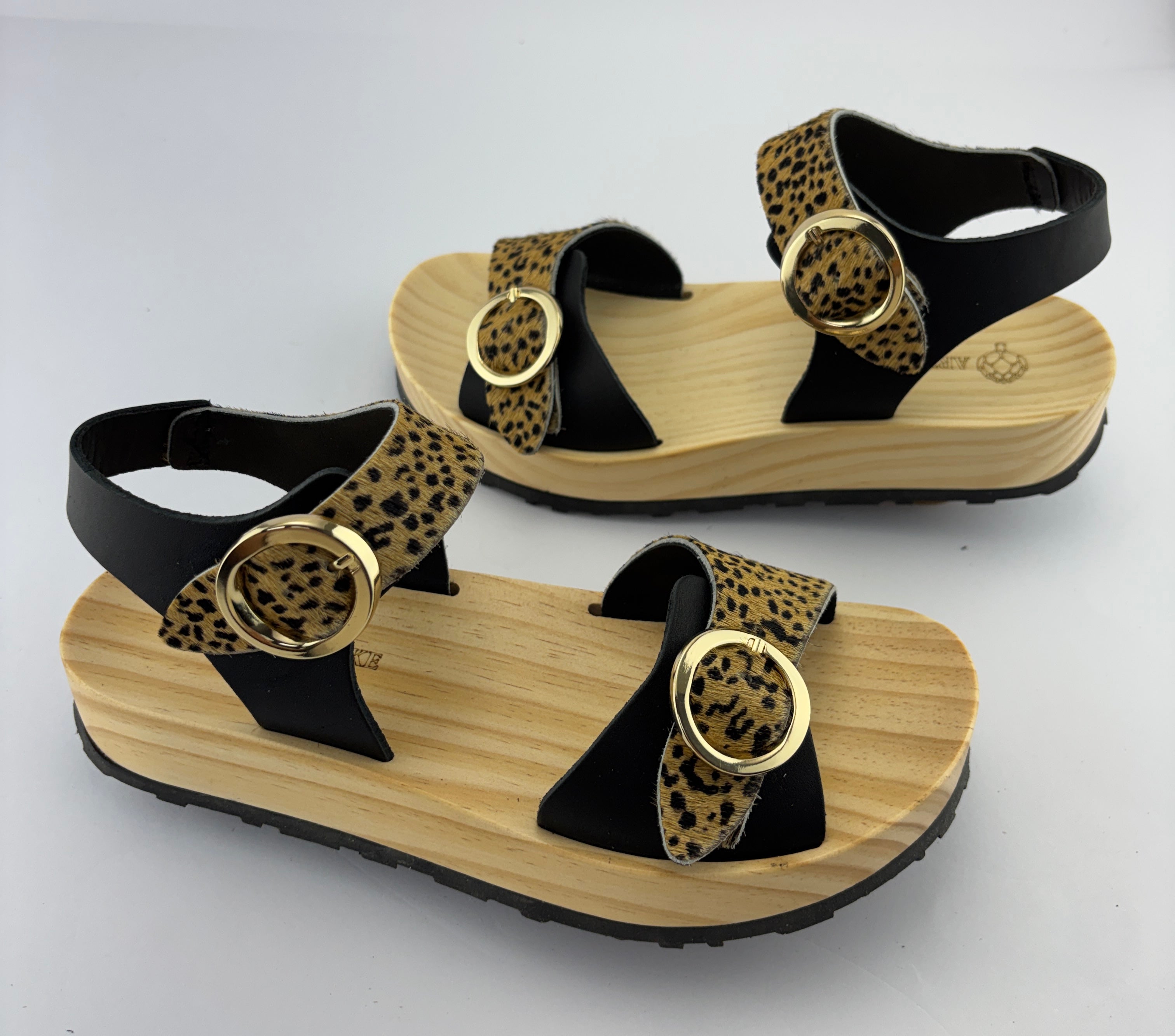Areca Animal Print Leopard – Sandalia de Madera Natural